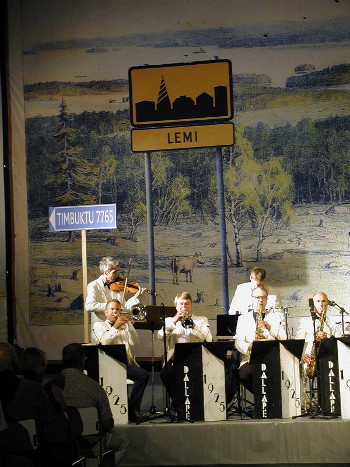 Lemin musiikkijuhlat päättyivät tänään sunnuntaina iltapäivällä aurinkoisissa tunnelmissa Dallapé –viihdeorkesterin konserttiin.