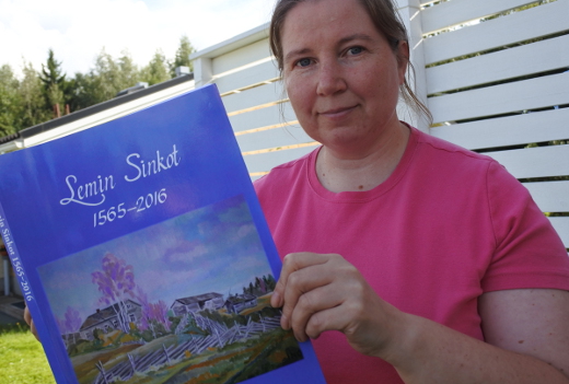 Jaana Sinkko kokosi kirjan tietoja kuusi vuotta jatkaessaan Eino Suonion alkamaa työtä.