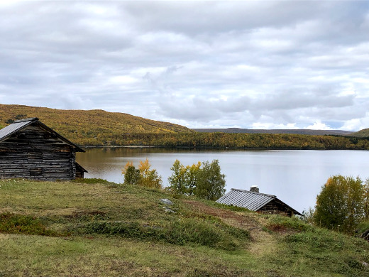 Tässä Eukkomamman kuva Mantojärveltä ja kirkkotuvilta noin viikkoa aiemmin.